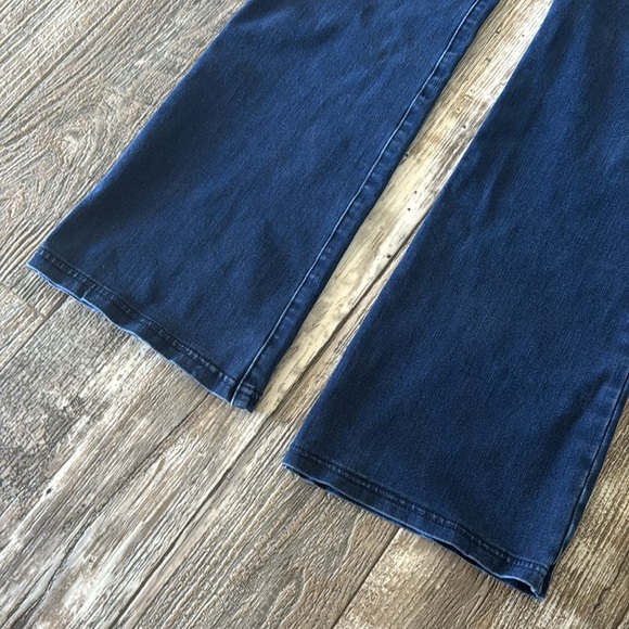 BETABRAND BOOTCUT WOMEN JEAN STRETCHY, SIZE SMALL - Picture 5 of 12